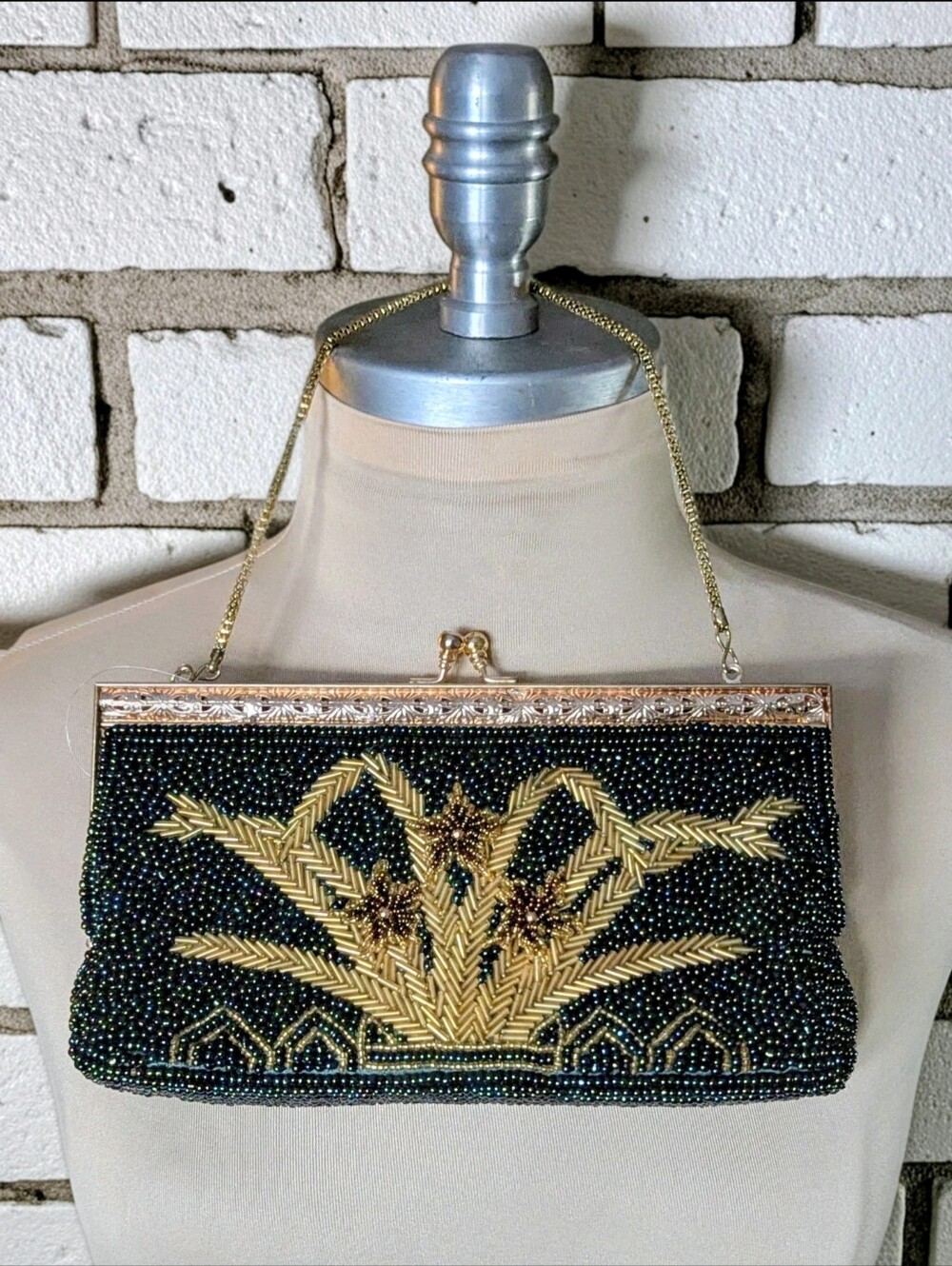 Elegant Green & Gold Beaded Evening Clutch